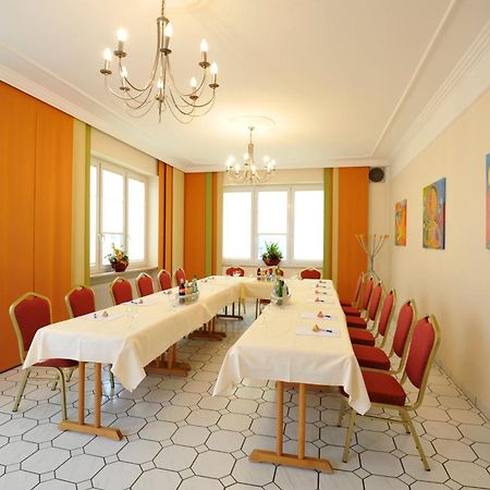 Hotel Apollo Garni เรเกนส์บวร์ก ภายนอก รูปภาพ