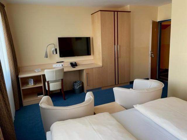 Hotel Apollo Garni เรเกนส์บวร์ก ภายนอก รูปภาพ